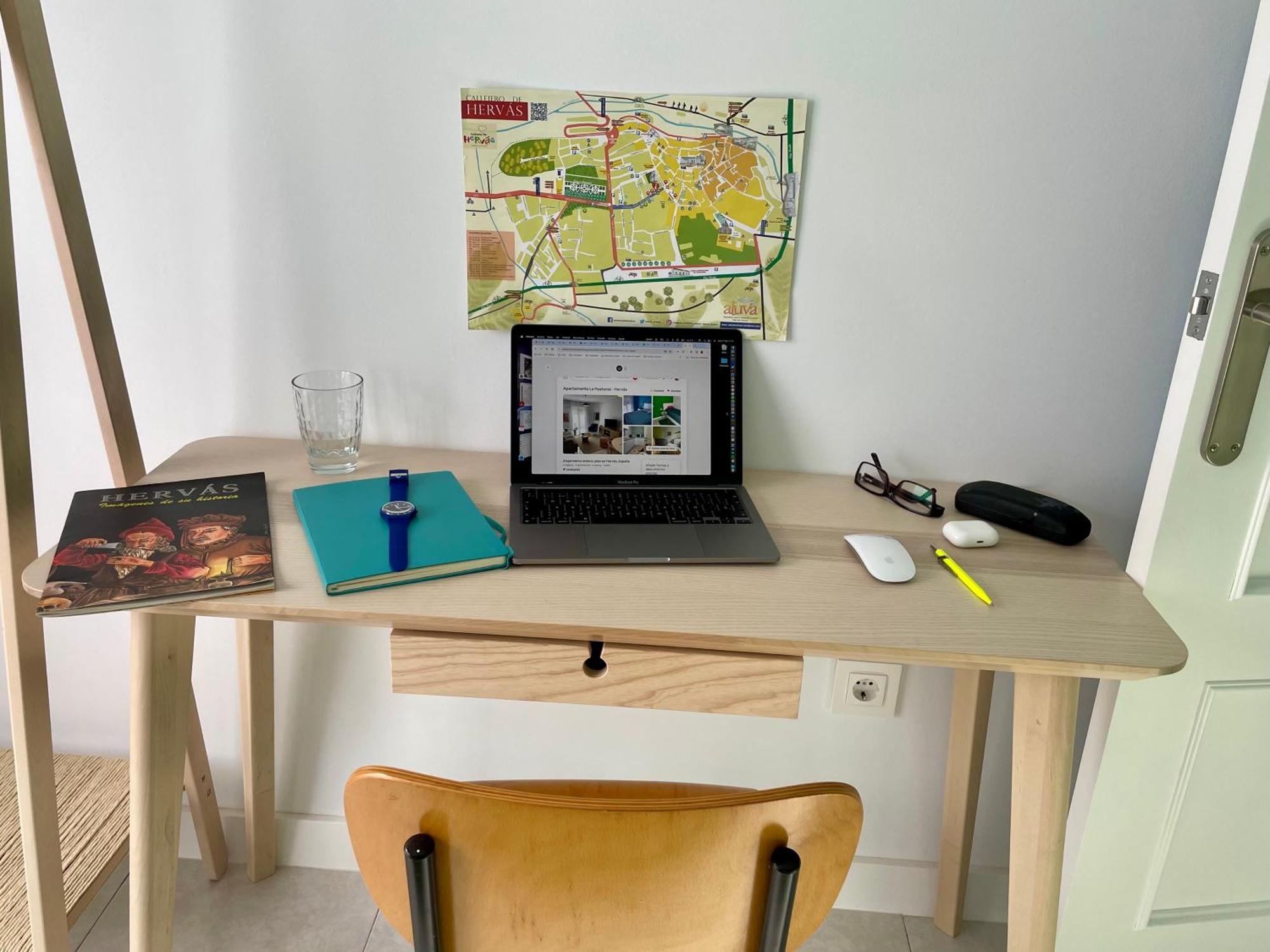 Apartamento La Peatonal Hervas Luaran gambar